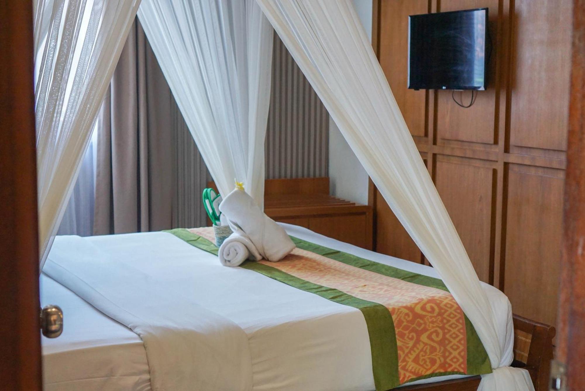 Ubud Aura Wellness Sanctuary Exterior photo